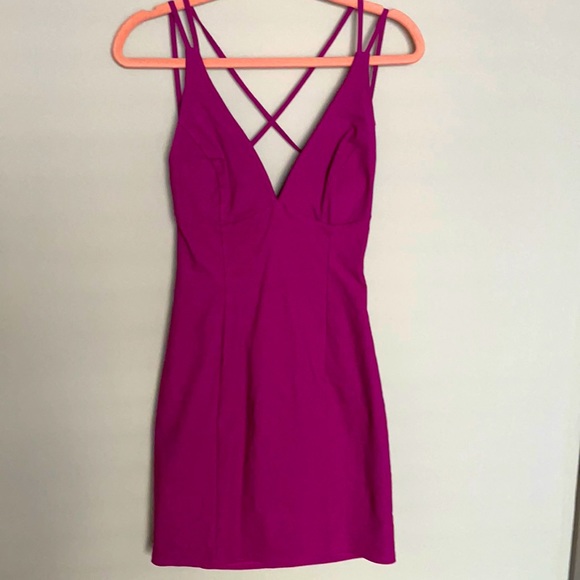 Fuchsia mini body con dress 💕🔥 - Picture 1 of 2